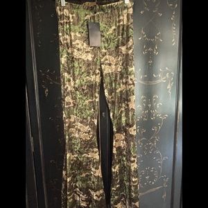 L & B velveteen camouflage wide flare pants. Sz M